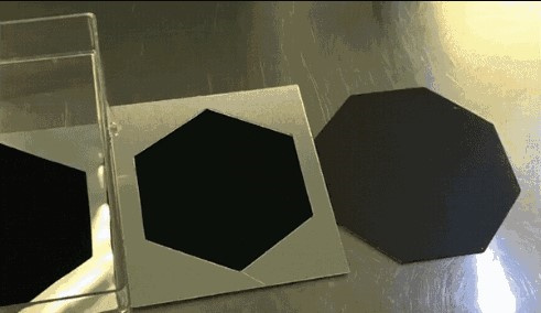 世界上最黑的物质 纳米碳管黑体可以吸收99.965%的可见光