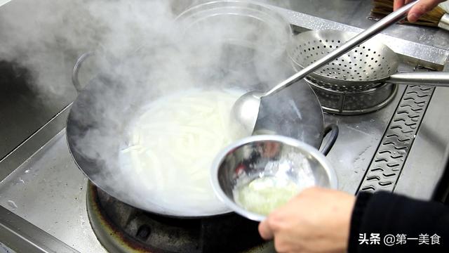 鸡胸肉这样做营养又好吃 鸡胸肉营养又美味的做法(10)