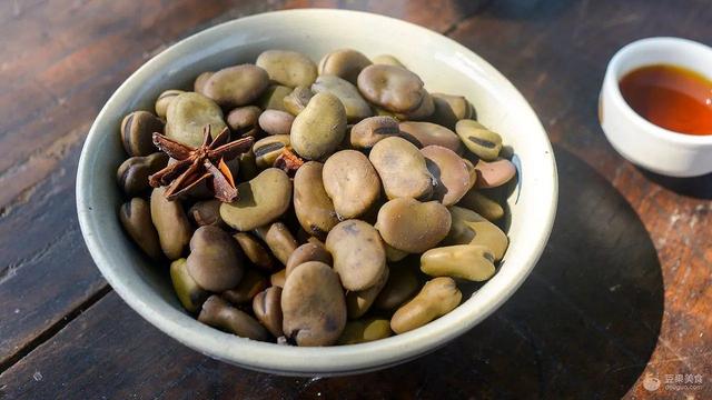 新鲜茴香豆正宗做法 煮好茴香豆也是有讲究的(1)