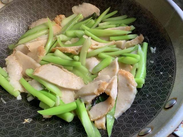 红菜台炒腊肉 还在用腊肉炒红菜薹(8)