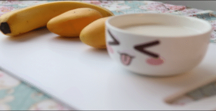 芒果婴儿辅食做法 芒果香蕉做出来的辅食才有宝宝夏天最喜欢的味道(2)